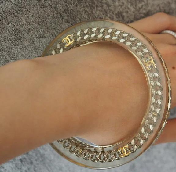 CHANEL ココ チェーン バングル最終値下げしました。