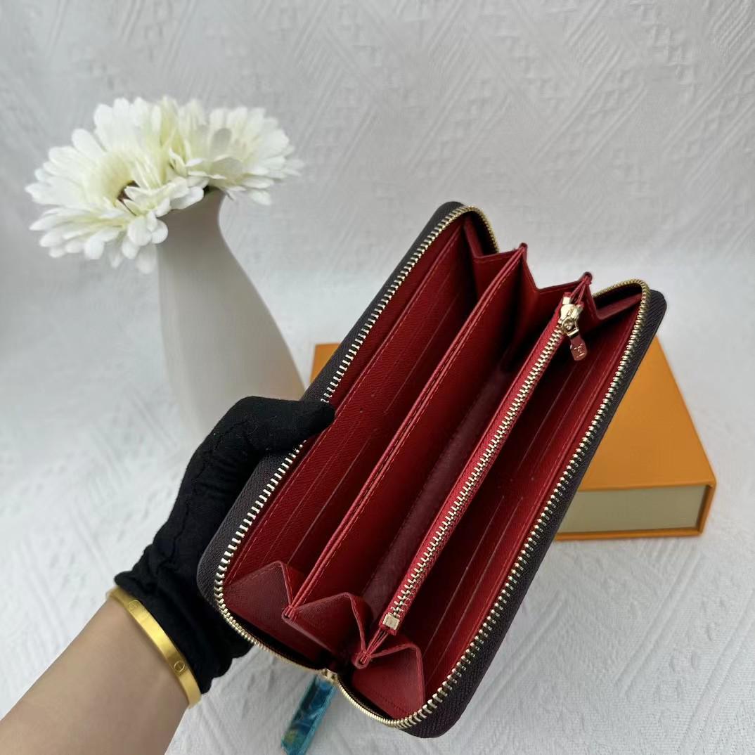 未使用】ルイ?ヴィトン モノグラム ジップ付き 長財布 小物