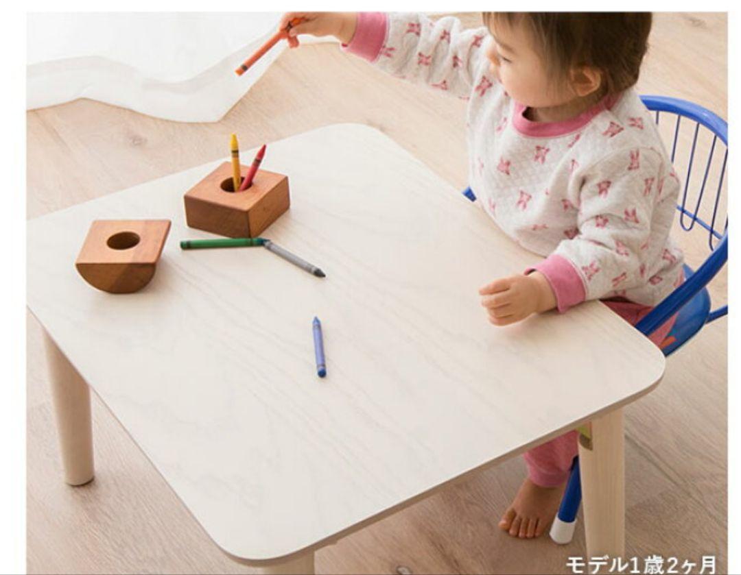 新品、未使用 エムール 折り畳みテーブル キッズテーブル 子供用テーブル