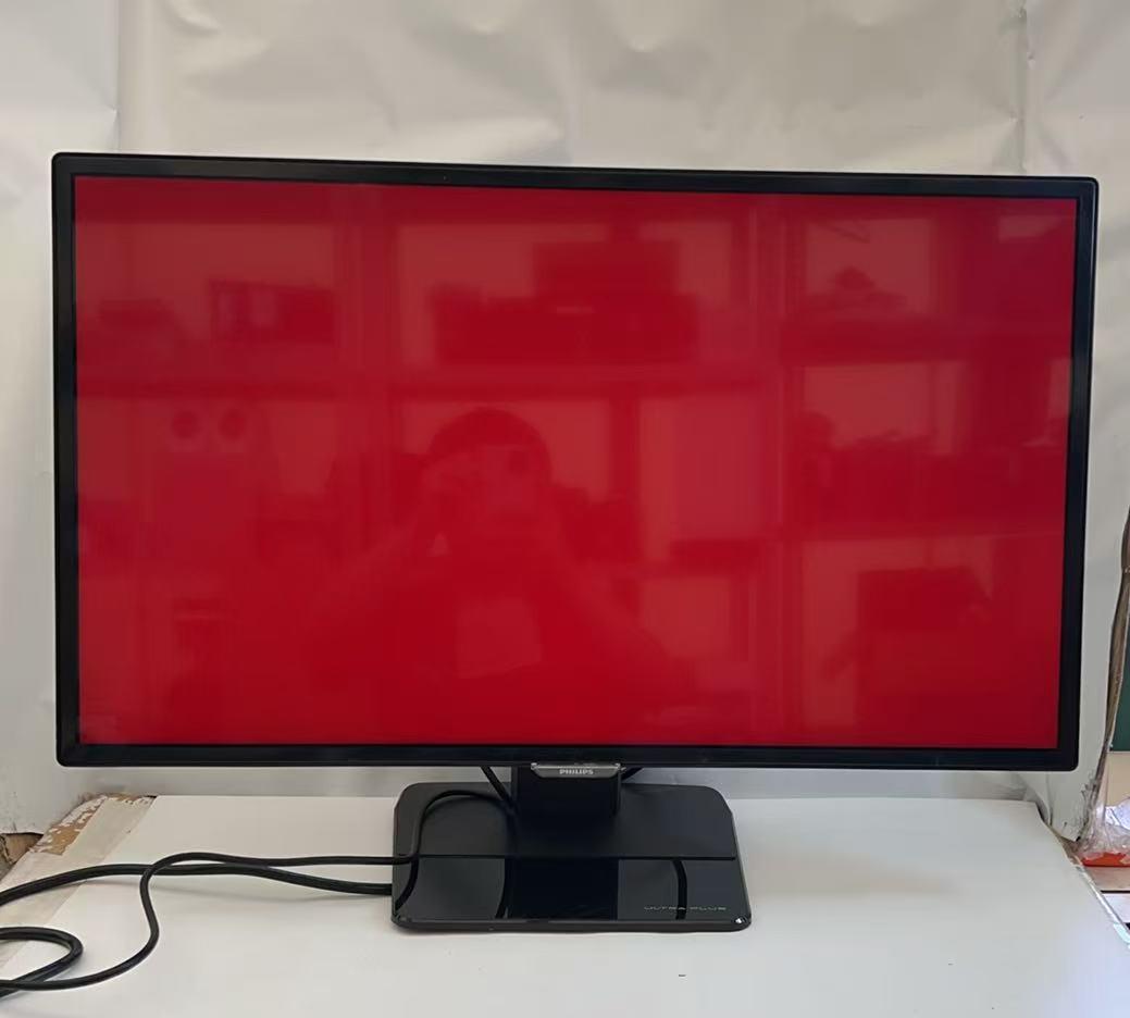 ス*イ様 PHILIPS 32型　323E7Q スピーカー　モニター　2019年 ス*イ様 PHILIPS 32型 323E7Q スピーカー モニター 2019年