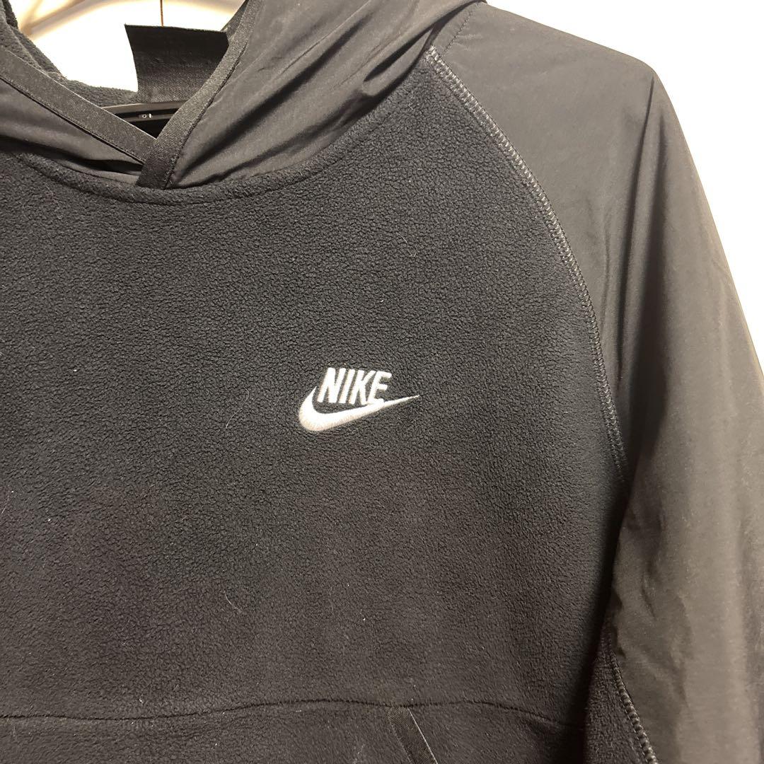 Nike ブラック フード付きパーカー - メルカリ