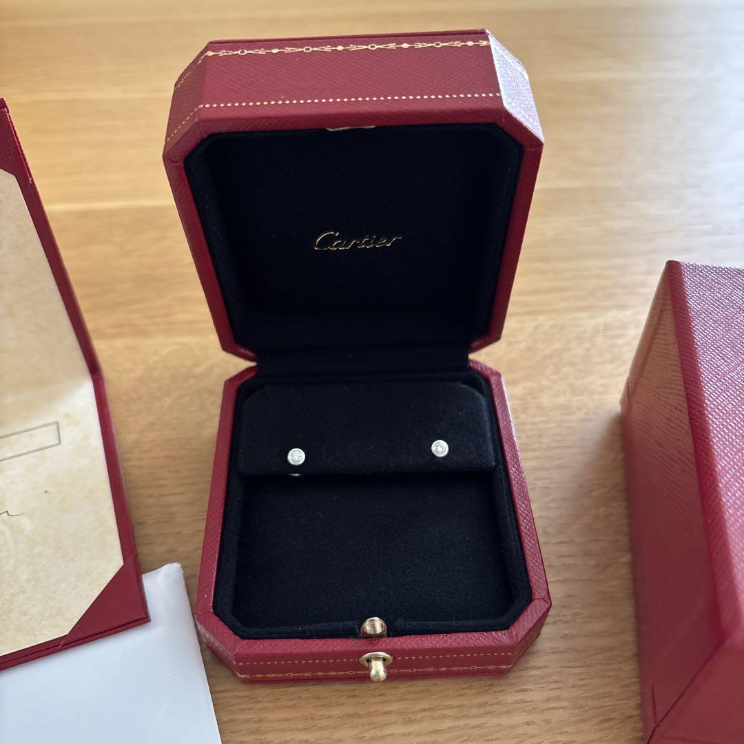 Cartier diamant léger (d’amour) ピアス XS