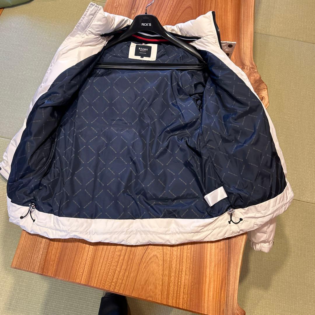 BEAMS HEART ホワイト ダウンジャケット Lサイズ BEAMS HEART ホワイト ダウンジャケット Lサイズ