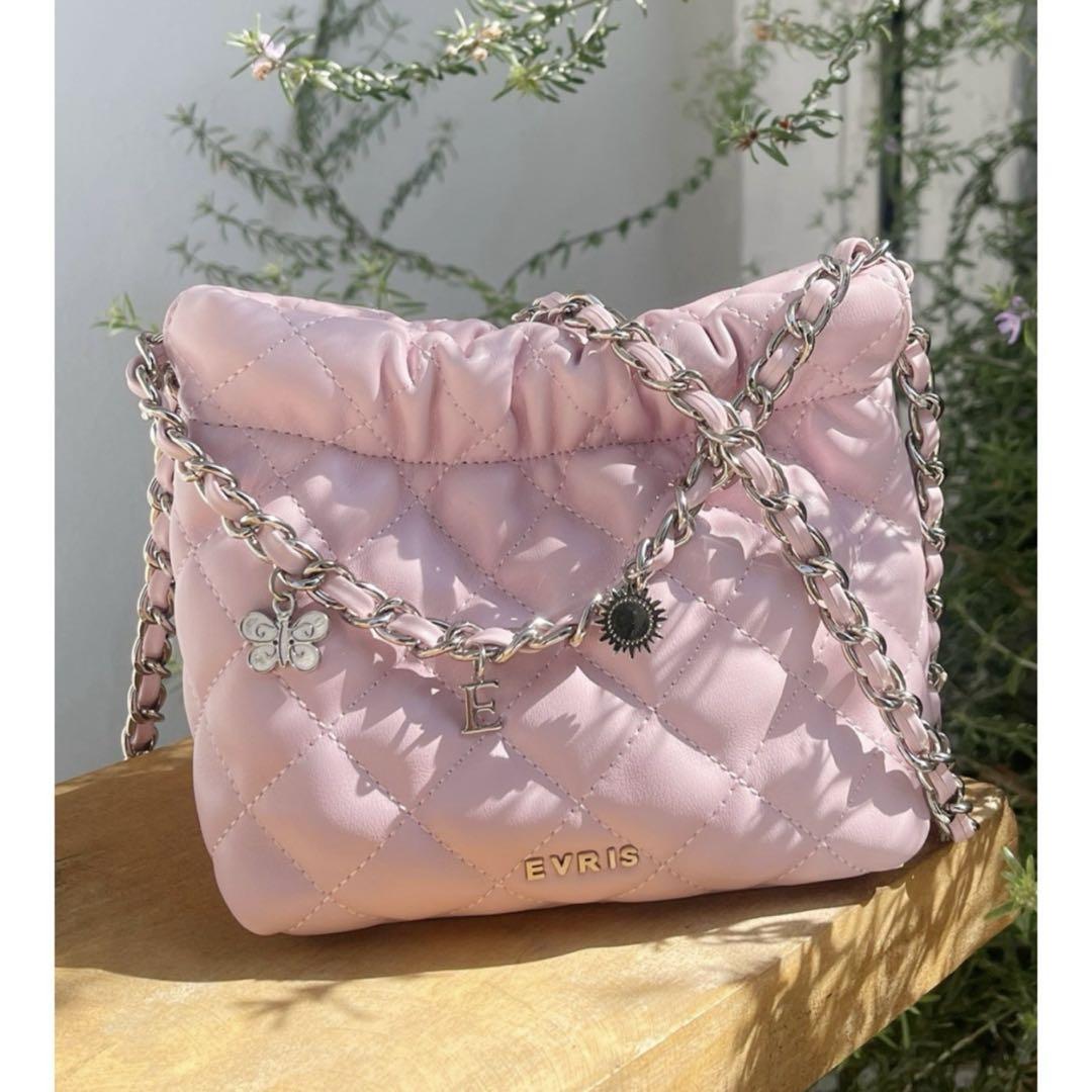 EVRIS キルティングモチーフチェーンBAG