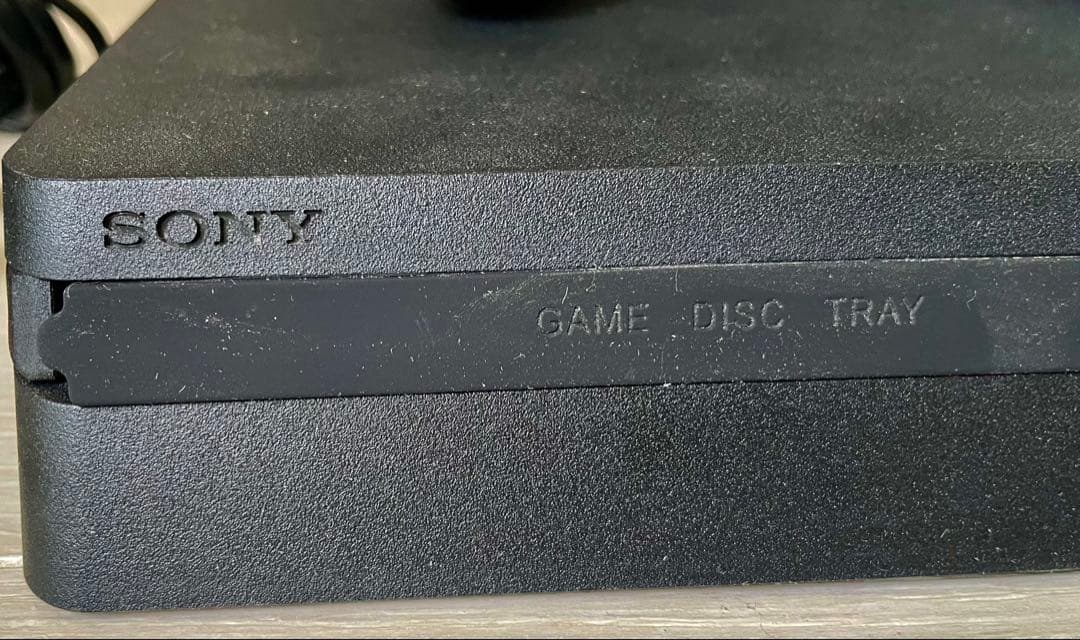 ブラック コントローラー付き目立った傷や汚れなし