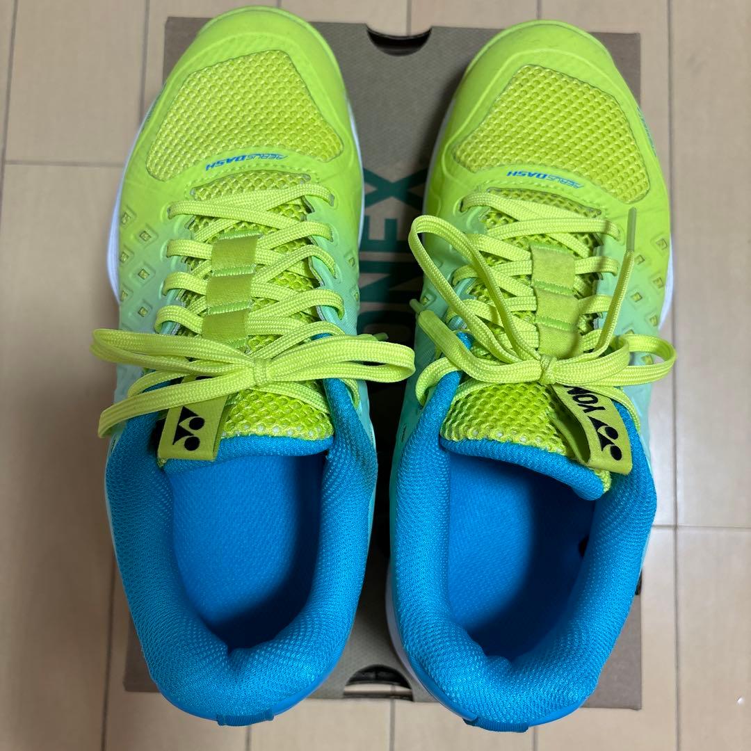 ヨネックス ソフトテニスシューズ 23.5 新色 エアラスダッシュ4GC