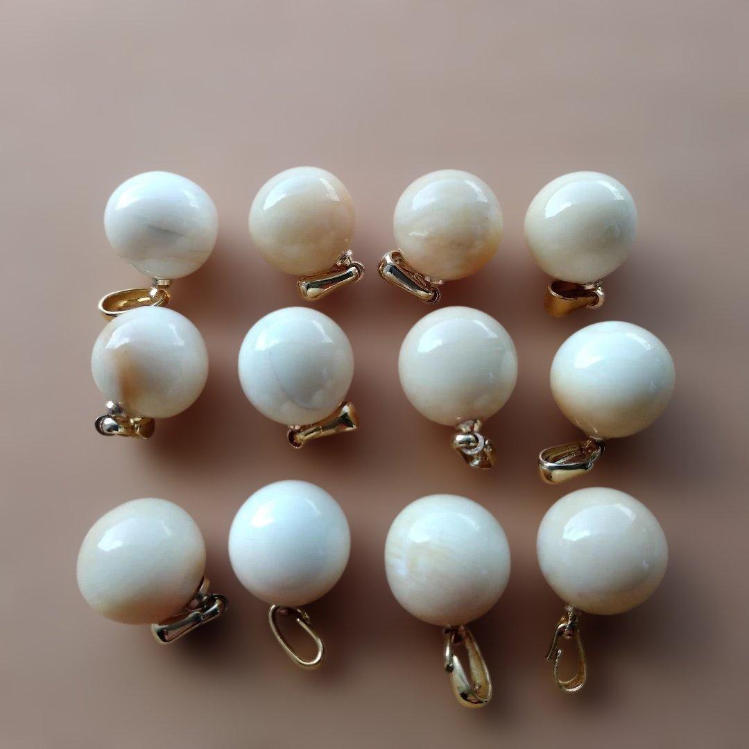 鯨歯　マッコウクジラ　牙玉ペンダントトップ　12㎜　12個