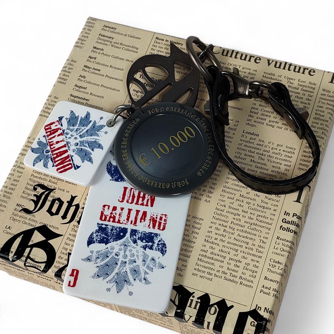 メタキン 希少美品✨ John Galliano キーホルダー チャーム