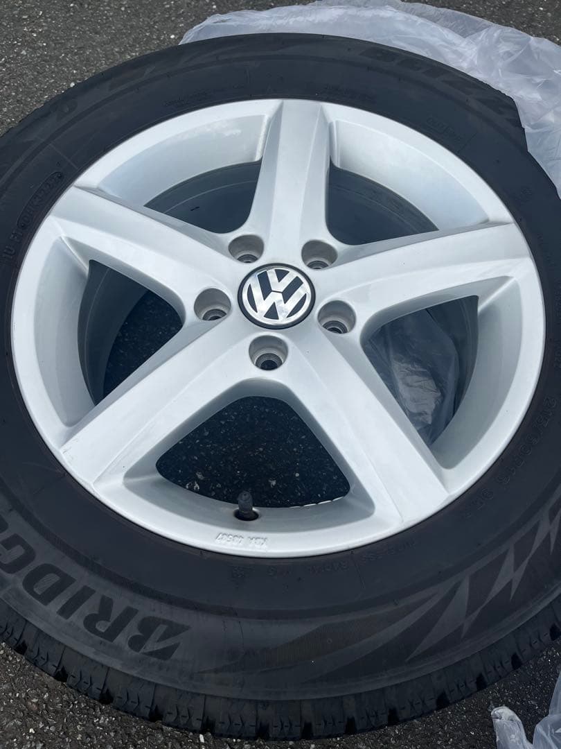 Volkswagen 16インチ ホイールBridgestoneスタッドレス