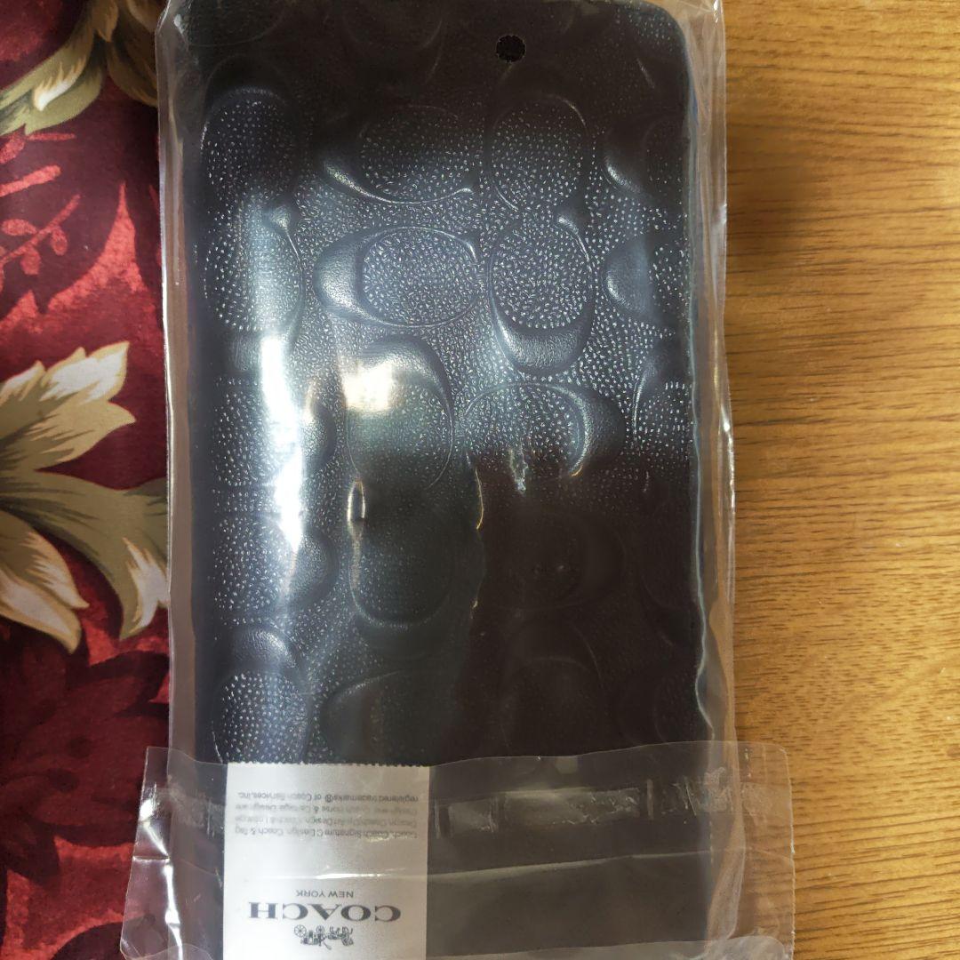 【哲也】【新品】コーチ　長財布　ブラック　エンボス加工
