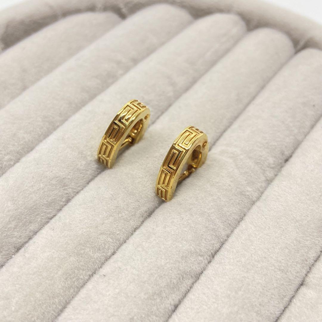 専用　美品⭐️ Versace グレカ　ロゴ　フープピアス