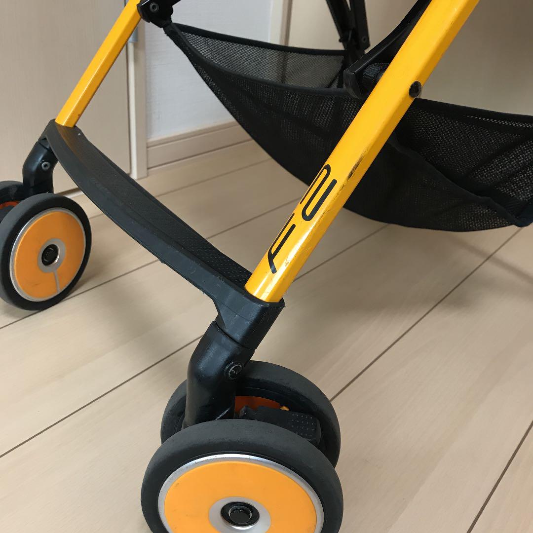コンビ 軽量コンパクト イエロー AIBF1-m51974628128 F2ベビーカー 定番超特価