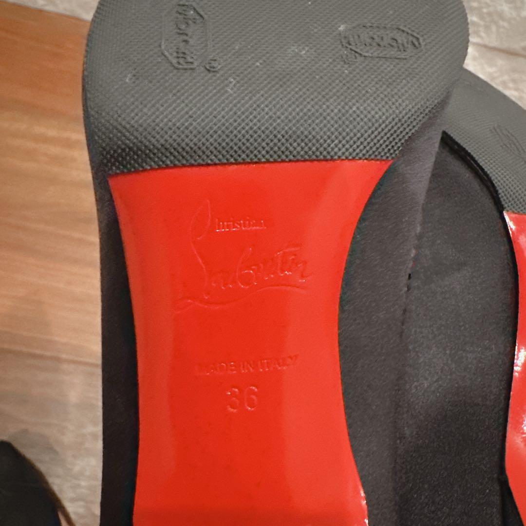 Christian Louboutin ブラックパンプス 36