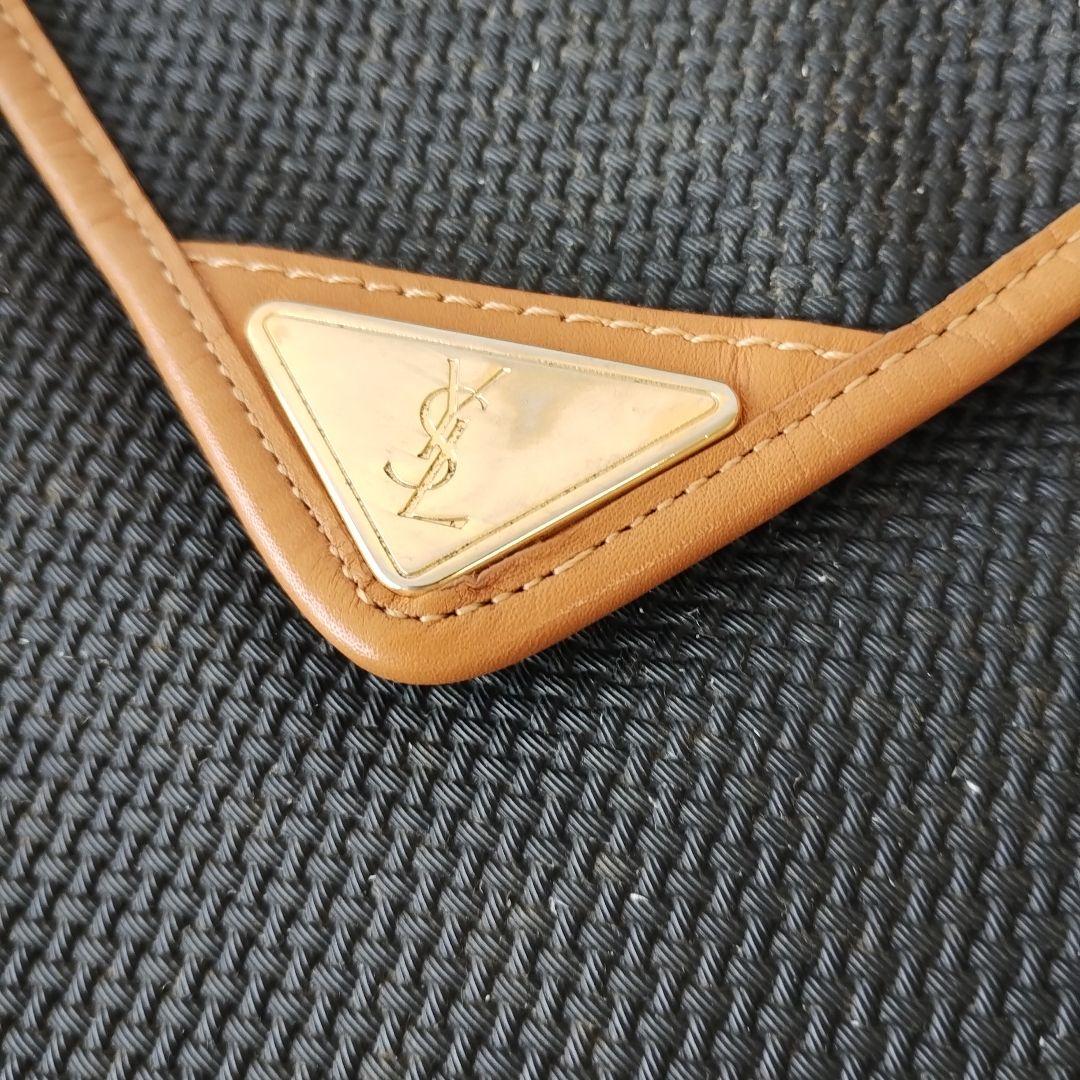 サンローランパリ レザーショルダーバッグ YSLロゴ ゴールド金具