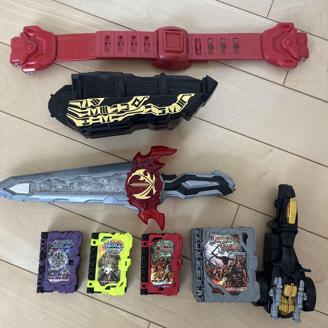 仮面ライダー セイバーベルト 剣 セット