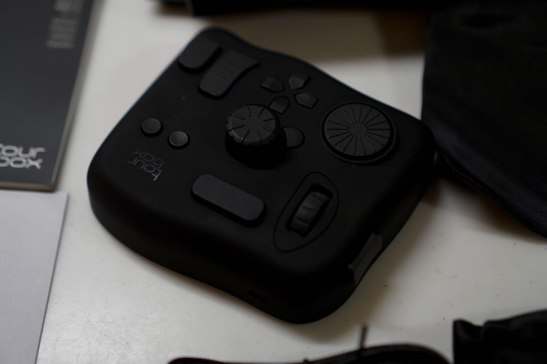 今 話題 の 人気 商品 TourBox 左手デバイス NEO マウス・トラックボール