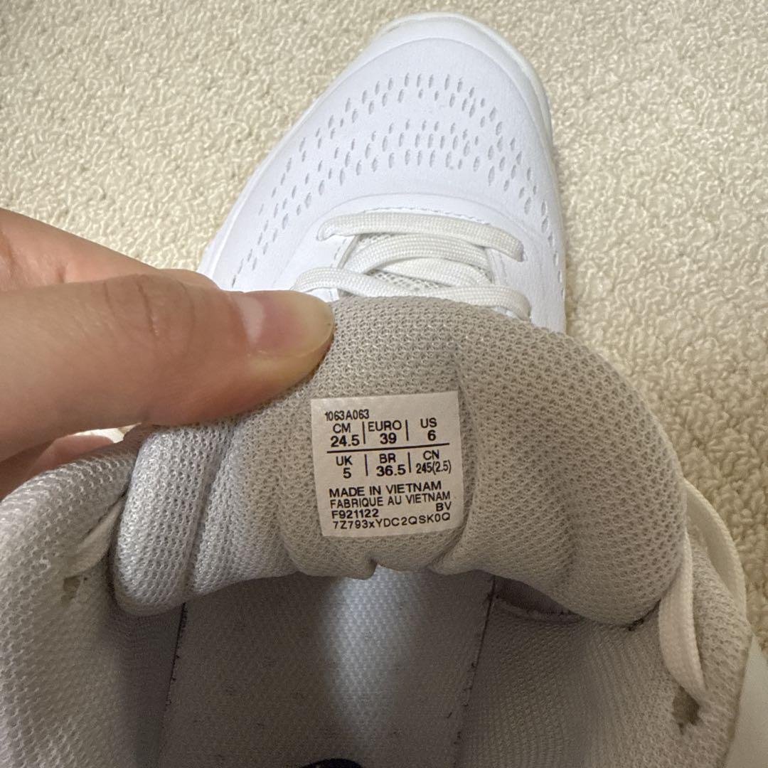 アシックス　バッシュ アシックス（ASICS）ジュニア バスケットシューズ バッシュ
