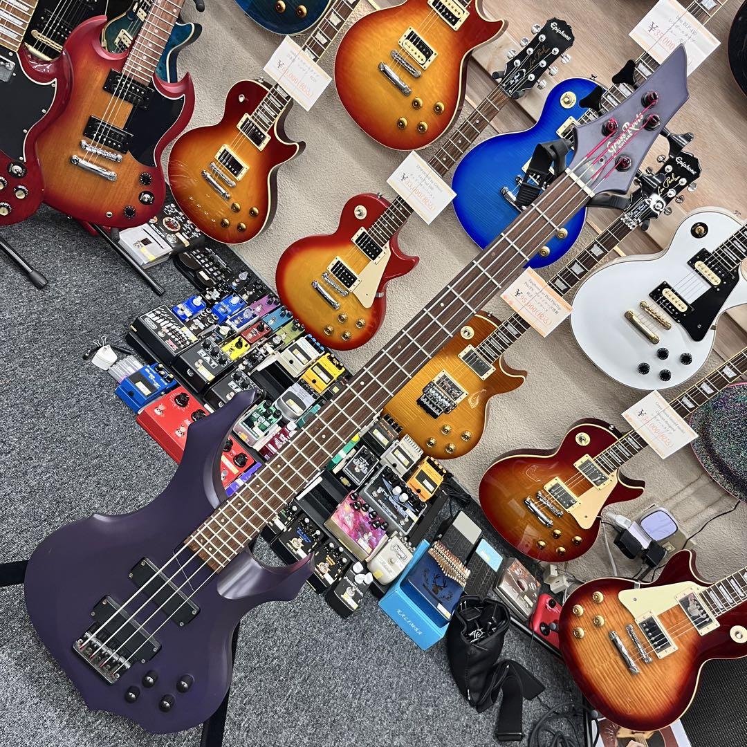 Grass Rootsフォレストエレキギターを買取致しました