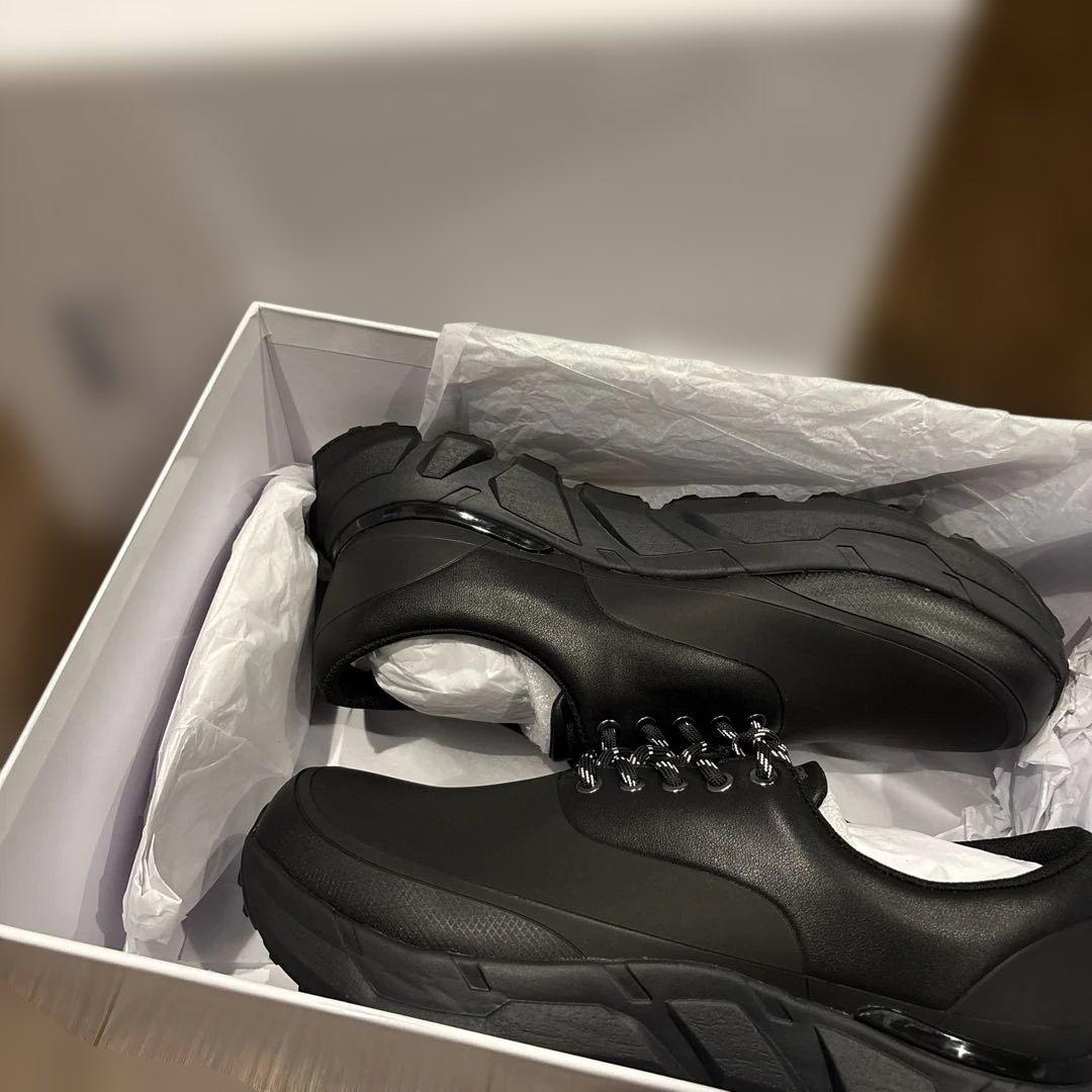 COMME des GARCONS HOMME オリジナルスニーカー 25AW