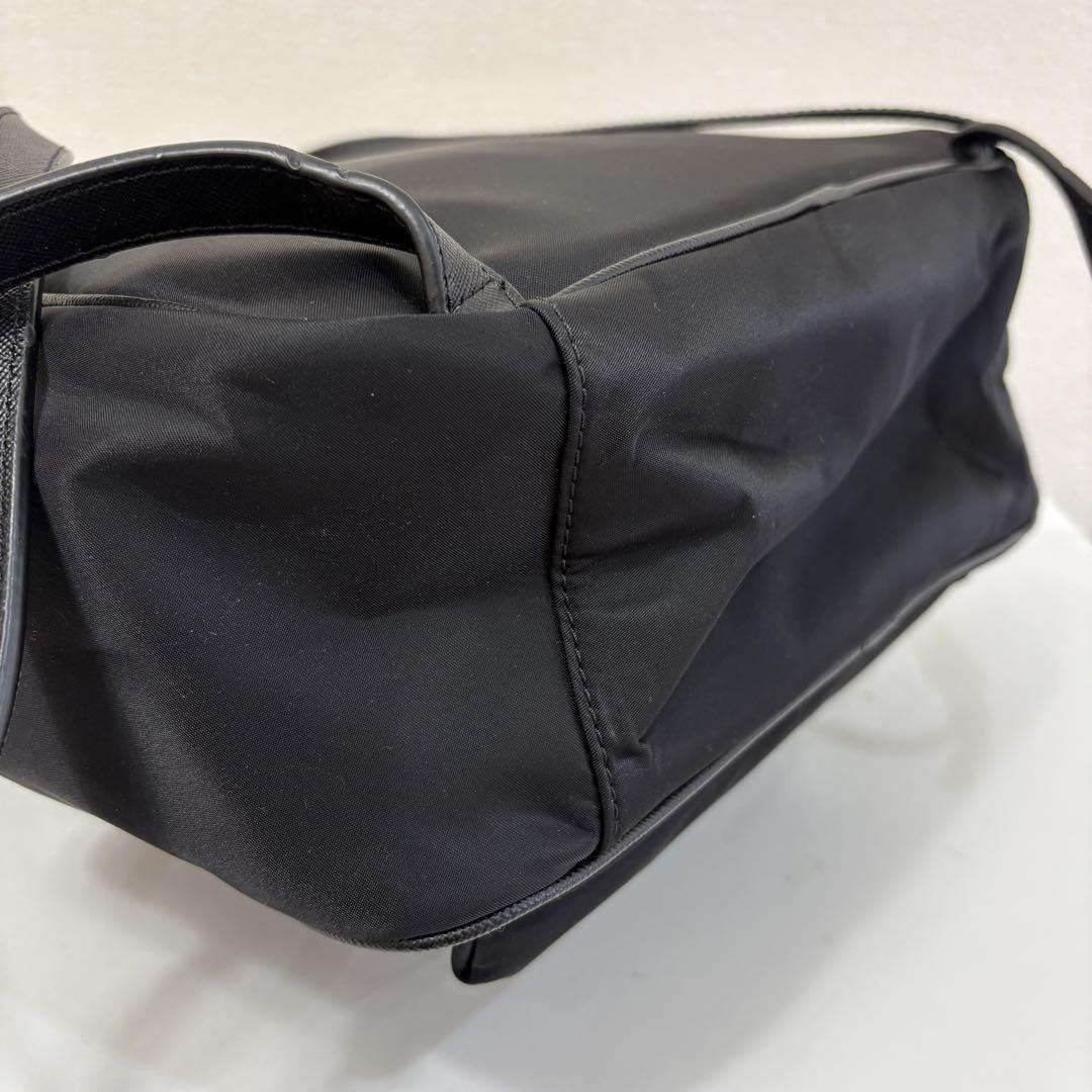 美品 katespade ケイトスペード ナイロン リュック バックパック 黒