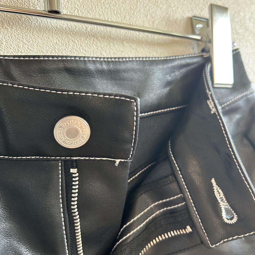 新品　大人気　完売品　Darich ダーリッチ　フリルレザーショートパンツ Ｓ