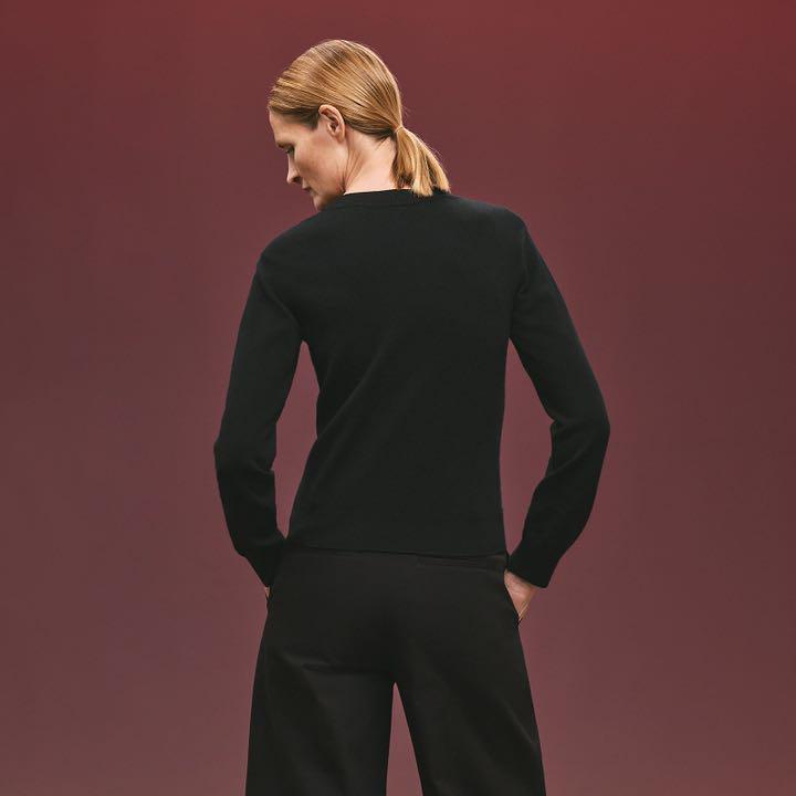 【新品未使用】エルメス 2022AW 《Hリフト》ニット