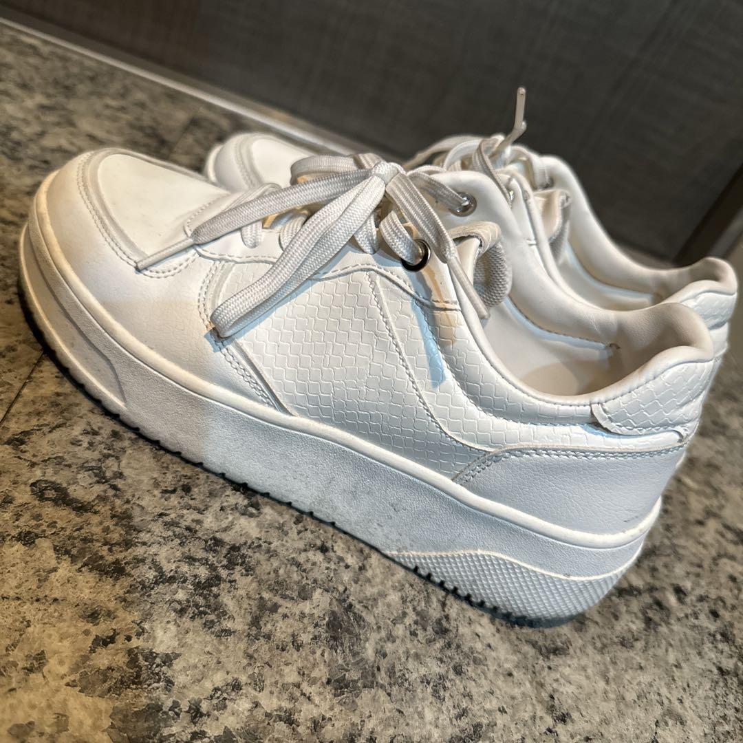 美品‼︎ZARA厚底スニーカー　size37 24cm 美品‼︎ZARA厚底スニーカー size37 24cm - メルカリ