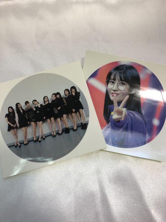 メルカリ Twiceカップホルダーシール K Pop アジア 440 中古や未使用のフリマ