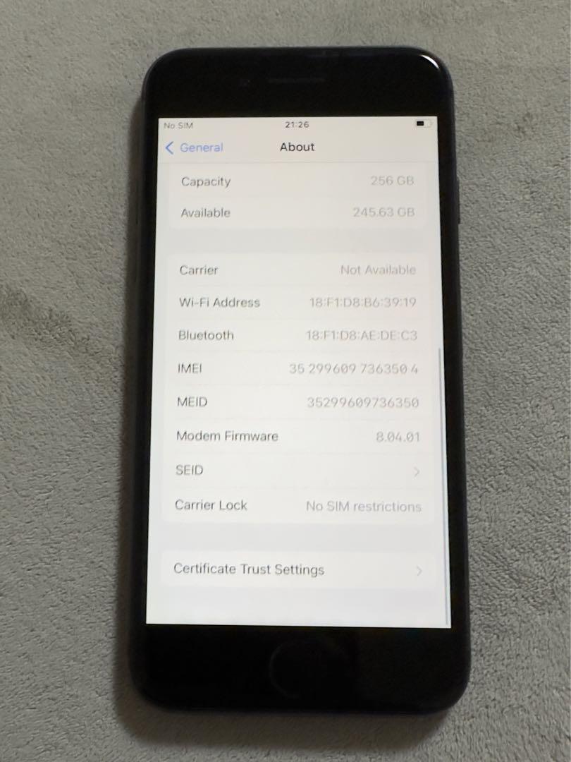 iPhone 8 Space Gray 256 GB SIMフリー