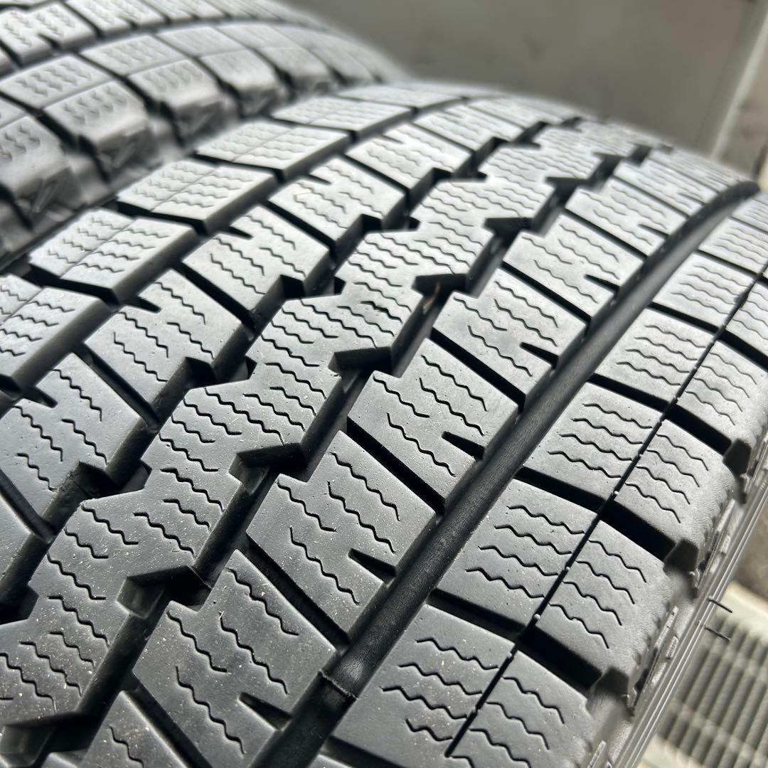 80R15LTダンロップ4本 ハイエース