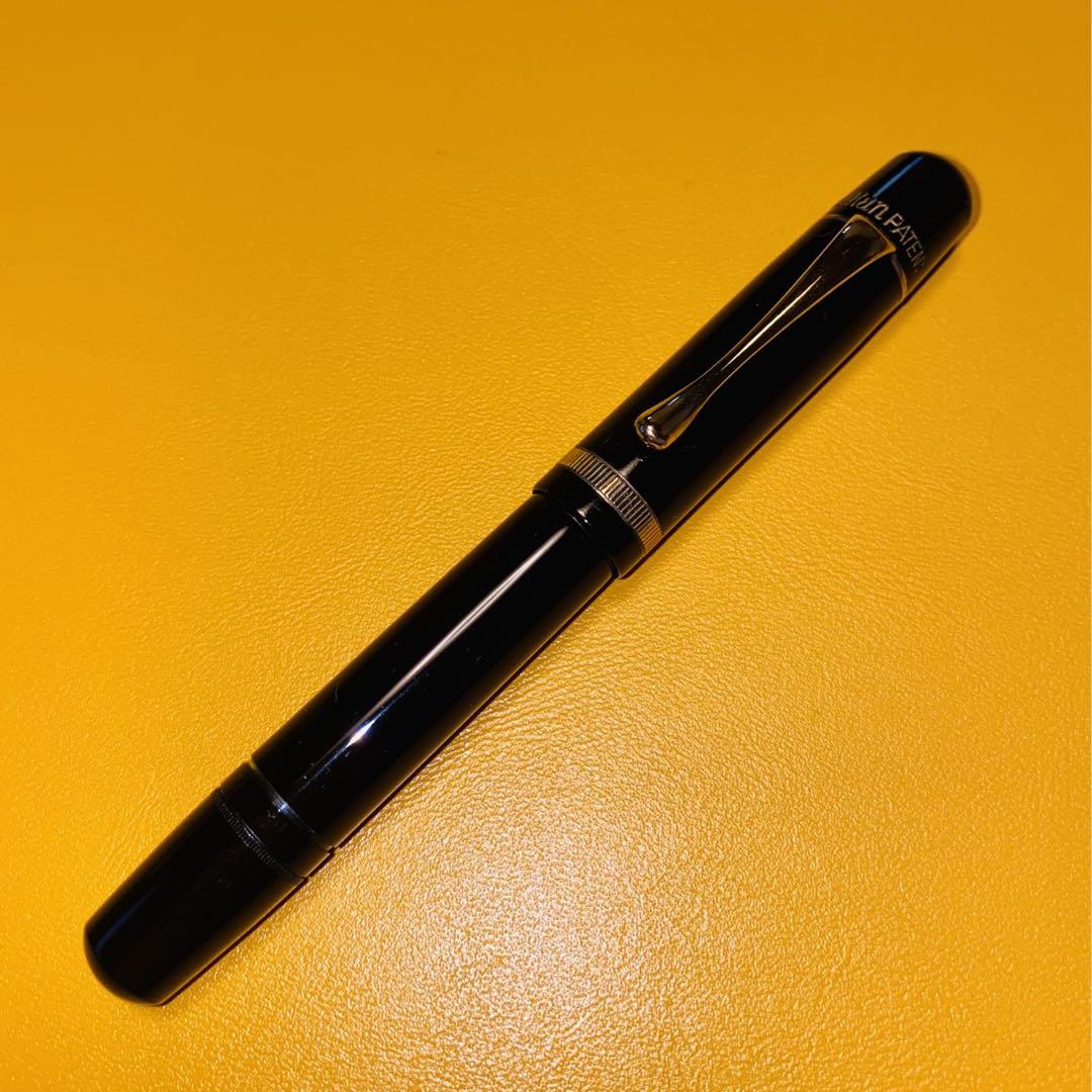 ペリカン　100N  Pelikan オールブラック　万年筆