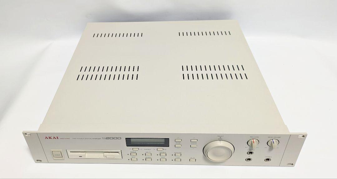 AKAI MIDI STEREO DIGITAL S2000 サンプラー