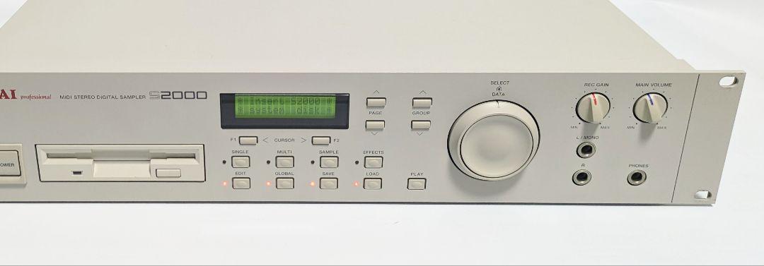 AKAI MIDI STEREO DIGITAL S2000 サンプラー