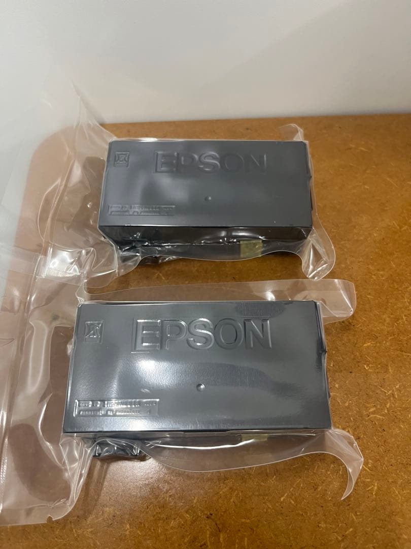 EPSON ICBK84 ブラック 純正 新品未開封　箱は開封なし : エプソン 純正 インクカートリッジ 虫めがね ICBK84