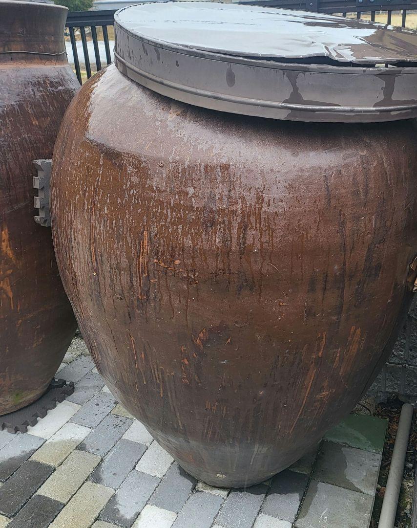 大型125センチ 水瓶 かめ ツボ 陶器 壺 岡山県（Amazon.co.jp