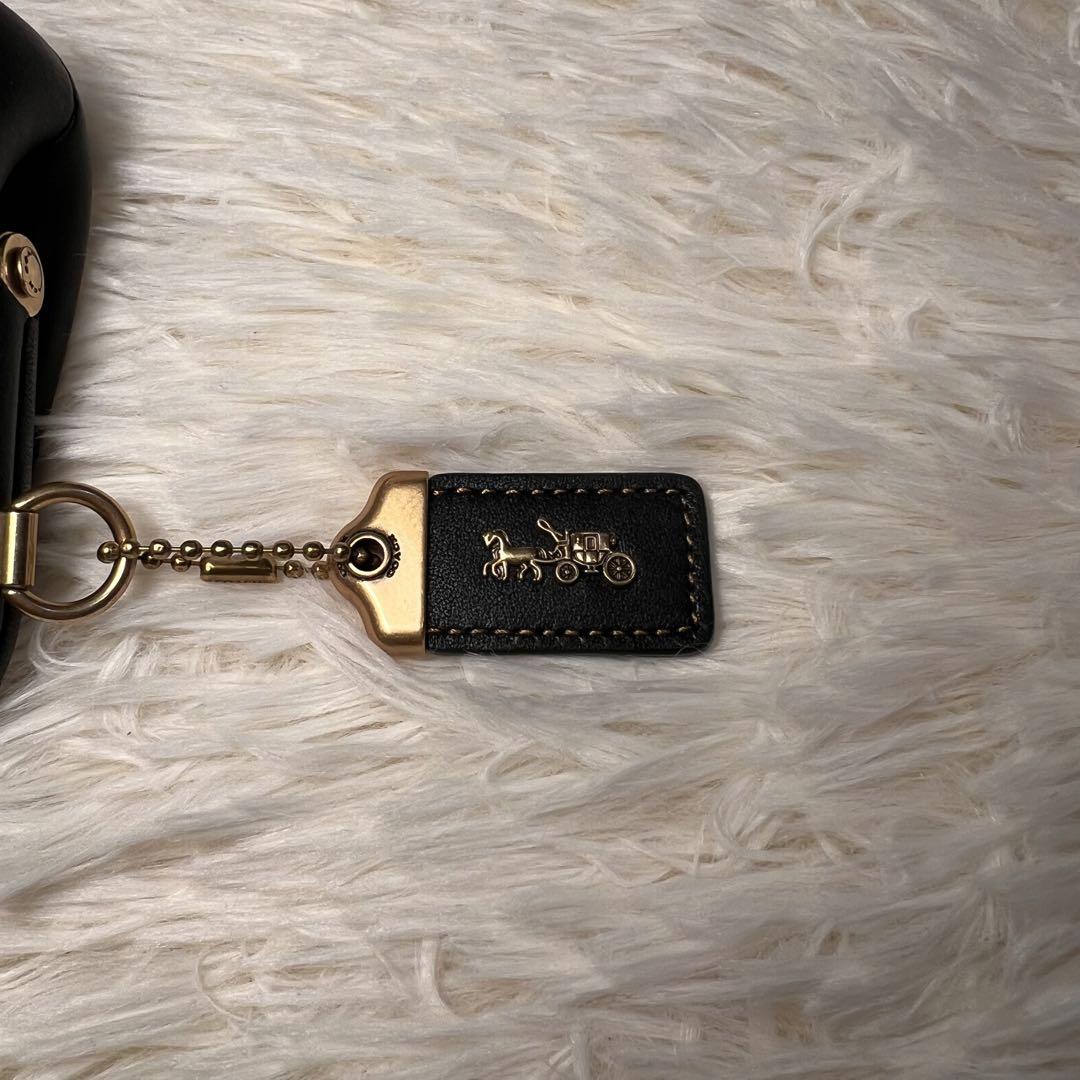新品・未使用　※難あり　COACH キスロック コインケース　がま口財布　レザー