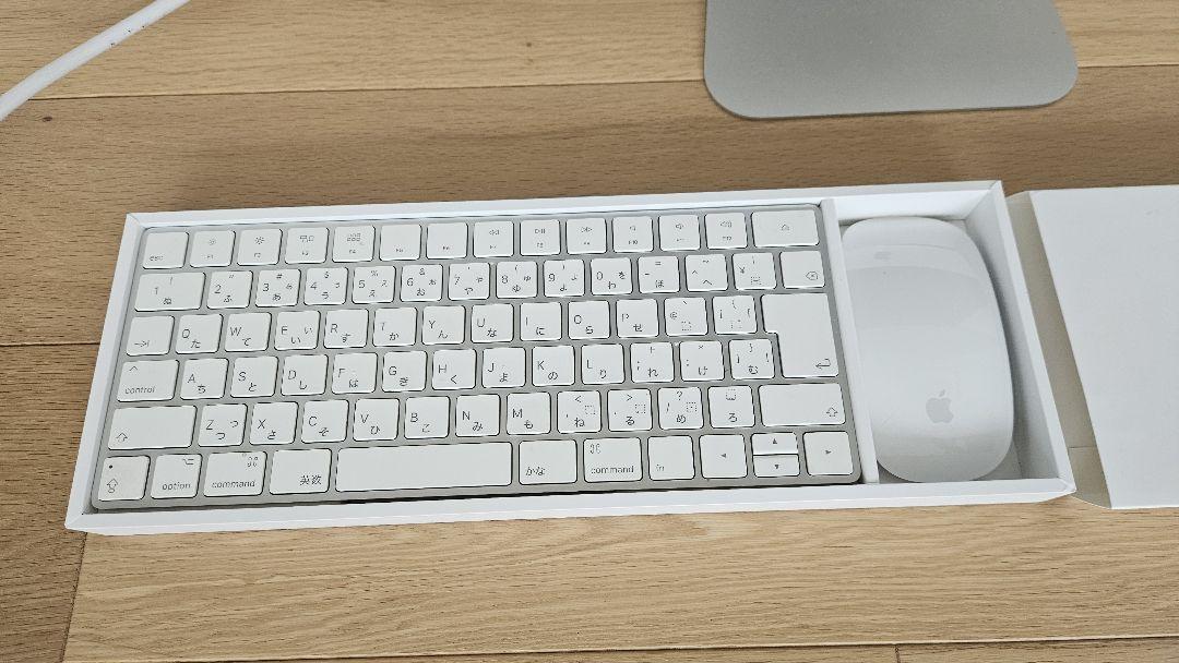 Apple iMac MMQA2J/A本体 + キーボード + マウス Apple iMac MMQA2J/A本体 + キーボード + マウス