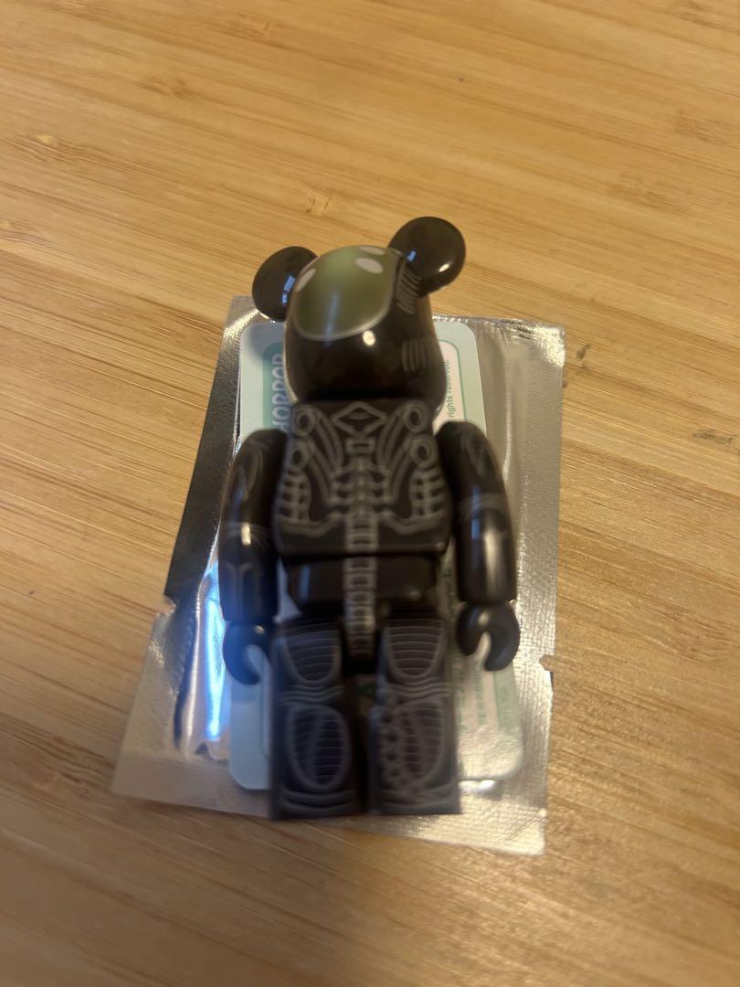 BE@RBRICK エイリアン ベアブリック 骸骨デザイン - メルカリ BE@RBRICK エイリアン ベアブリック 骸骨デザイン - メルカリ