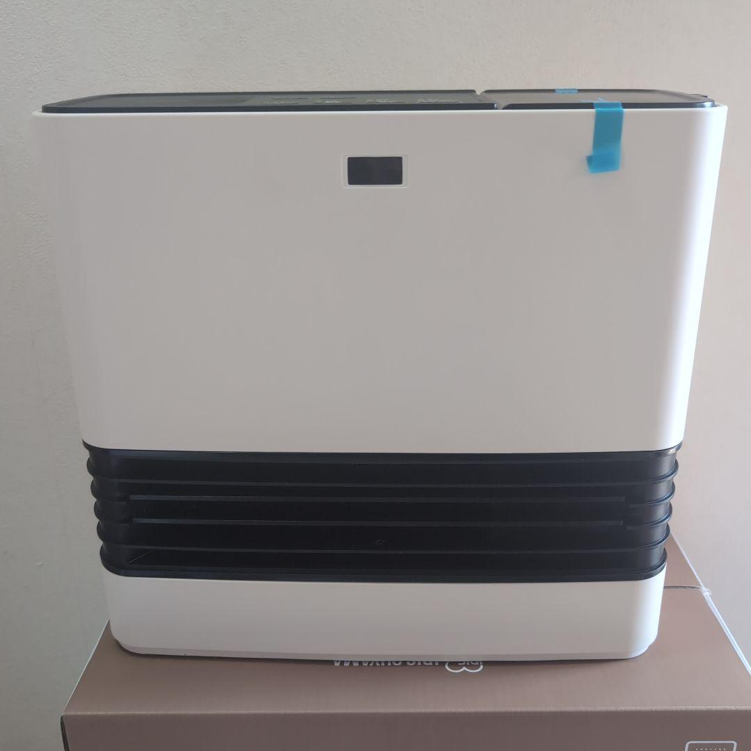【新品未使用】アイリスオーヤマセラミックファンヒーター