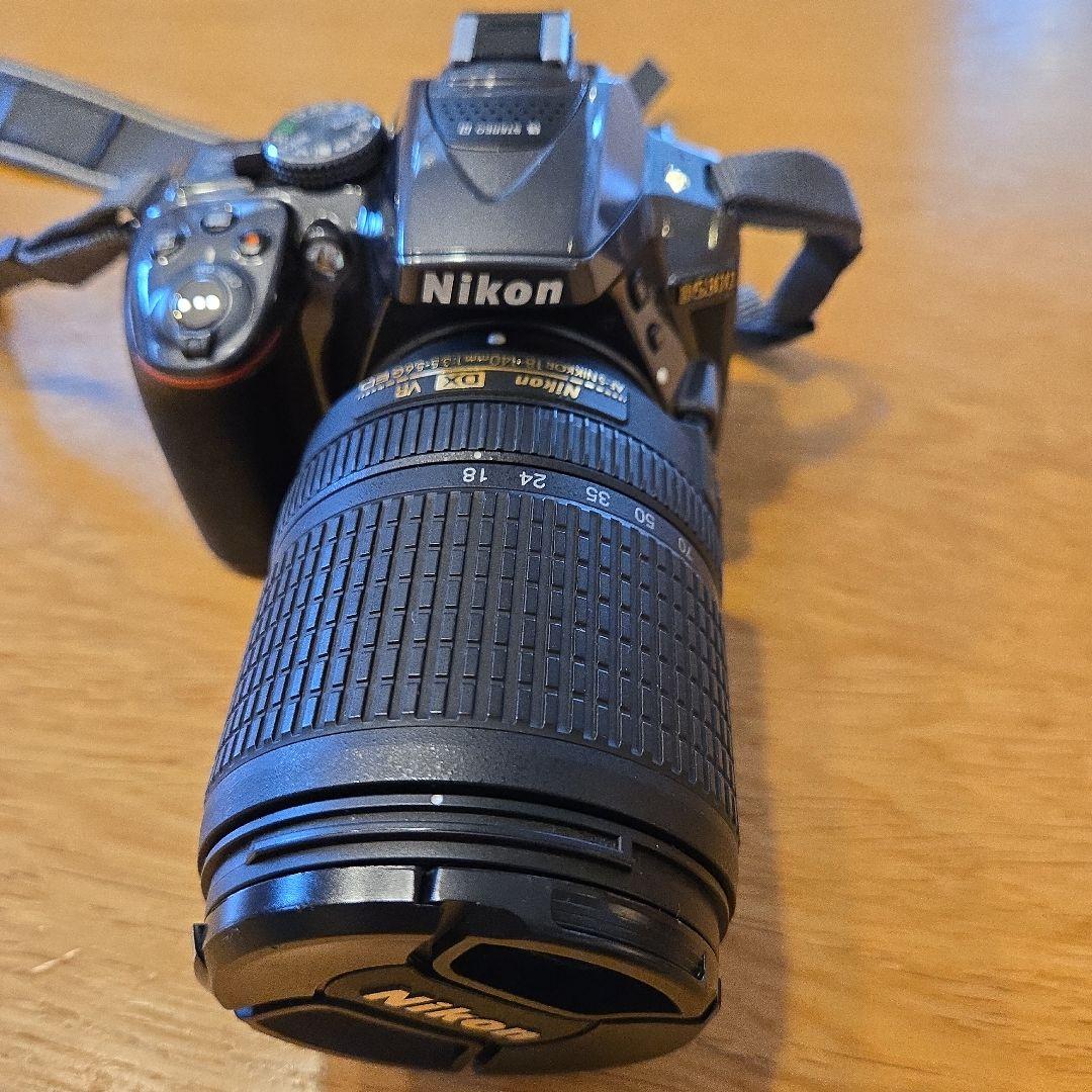 Nikon D5300 デジタルズームキット18-140mm