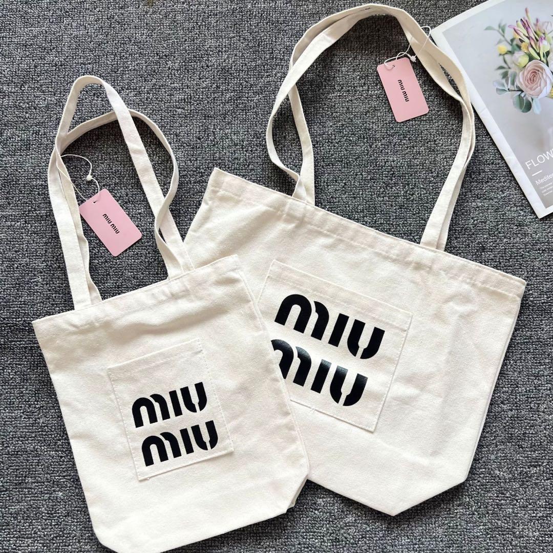ミュウミュウノベルティトートバッグ MIU MIU - miumiu ミュウミュウ トート エコバッグ ノベルティの