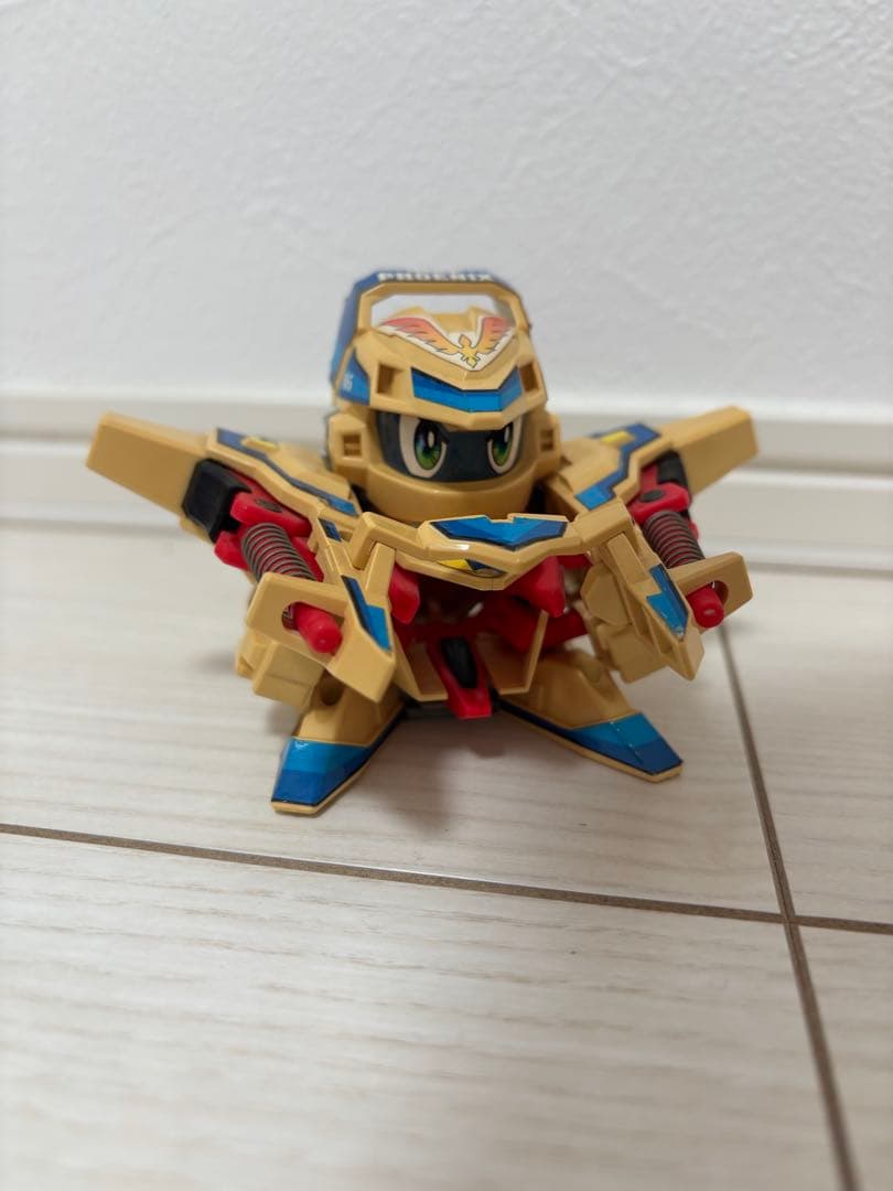 コンバットフェニックス目立った傷や汚れなし