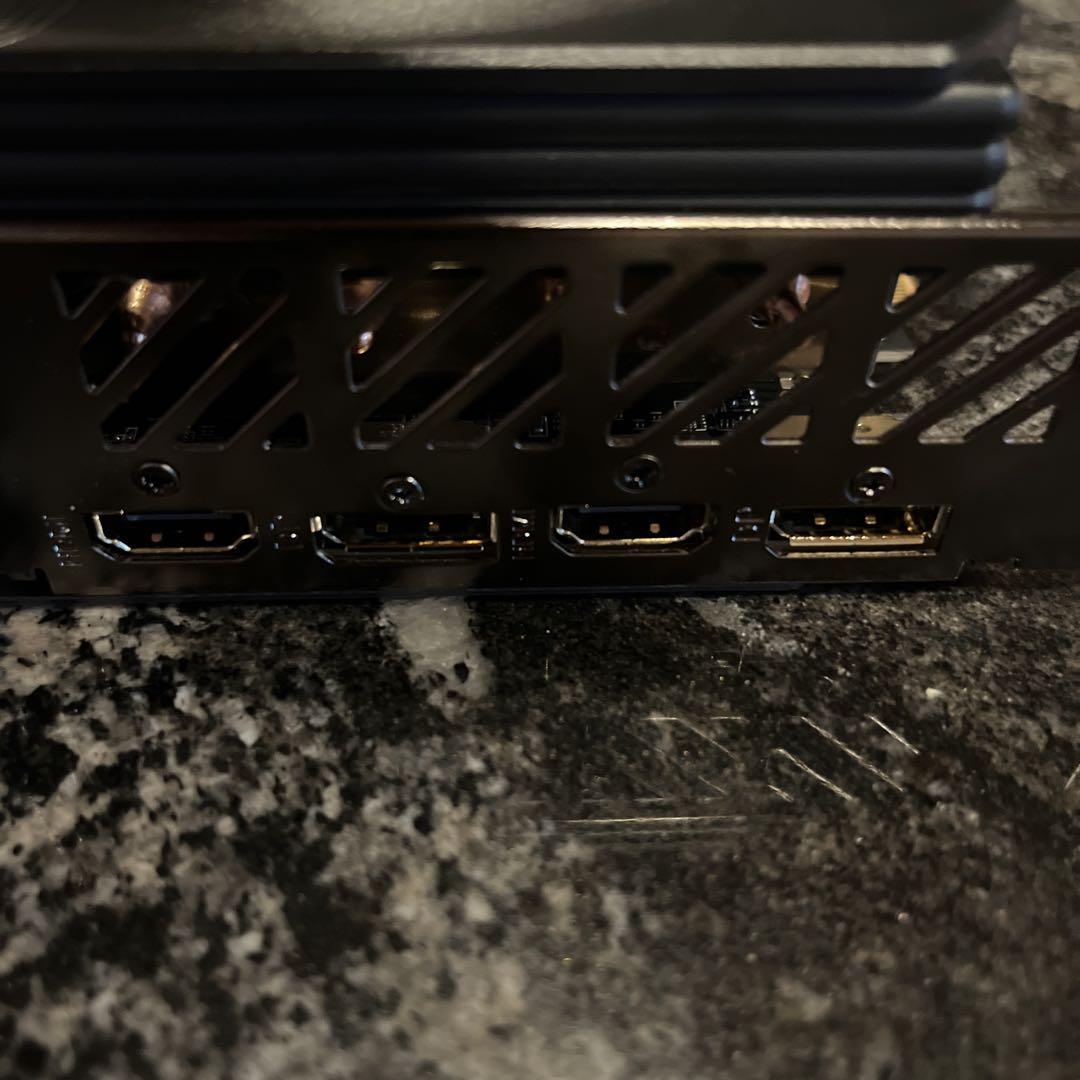 グラフィックボード・グラボ・ビデオカード GIGABYTE RX7800XT GV-R78XTGAMING OC-1