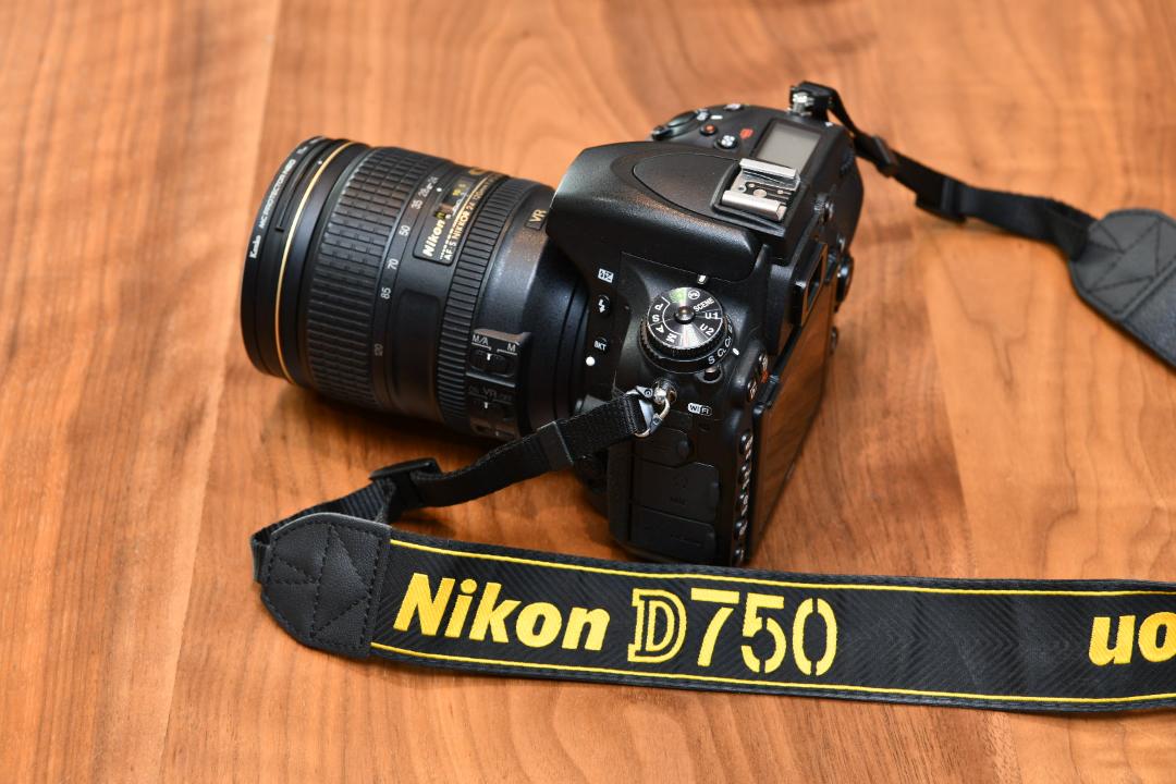 美品 NIKON D750 付属品多数