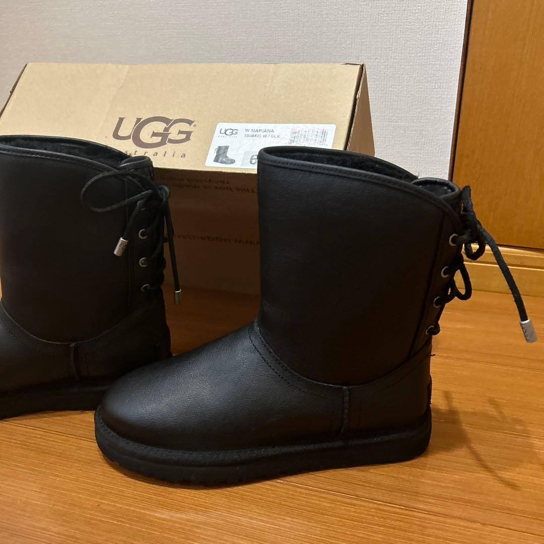 UGG W MARIANA ブラック 6サイズ UGG W MARIANA ブラック 6サイズ