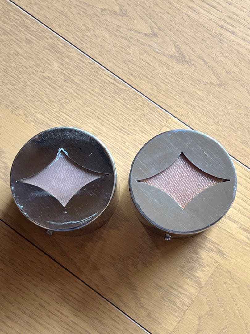 ステンレス製ダイヤモンドマーカーレンズ傷や汚れあり