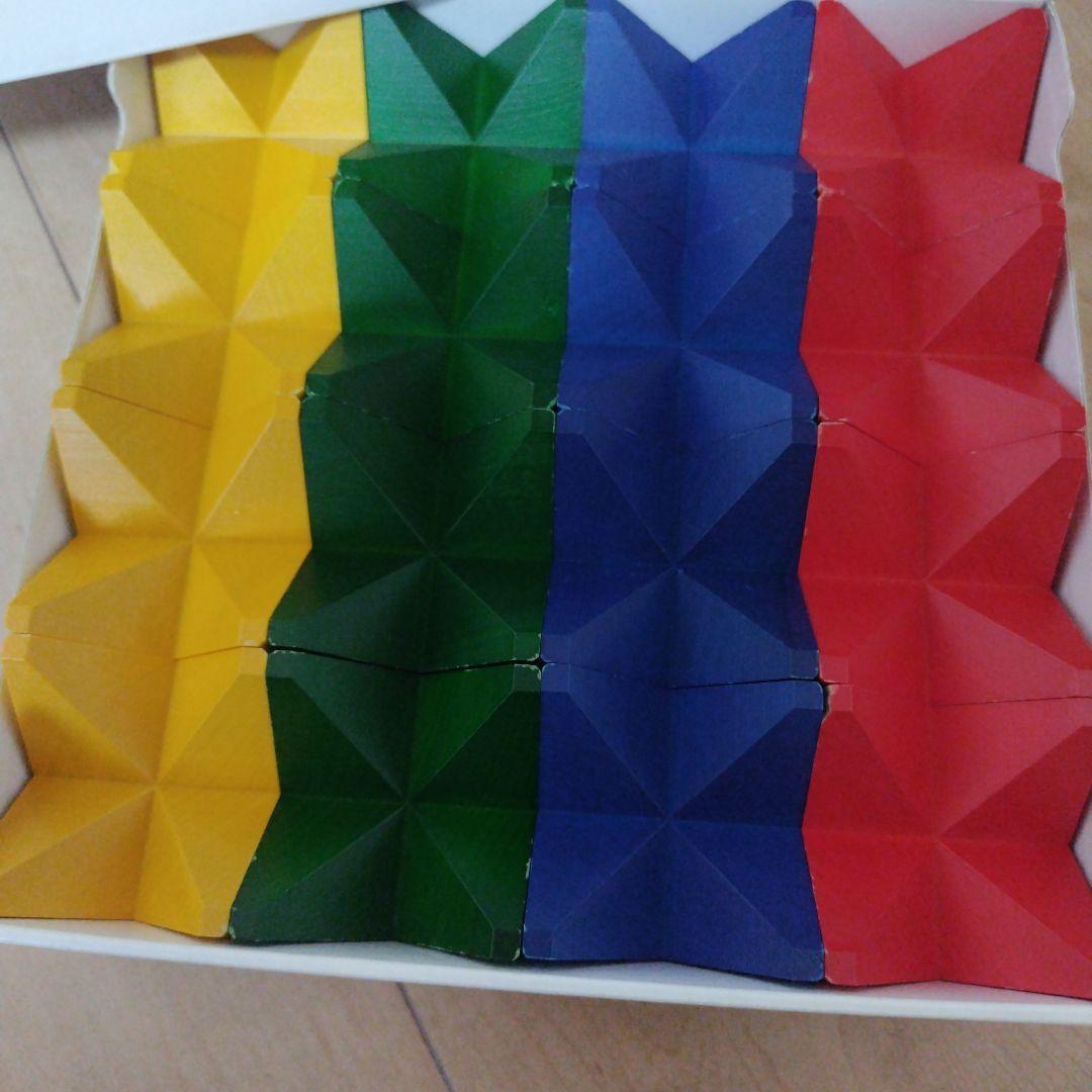 ネフスピール naef ワールドワイドキッズ