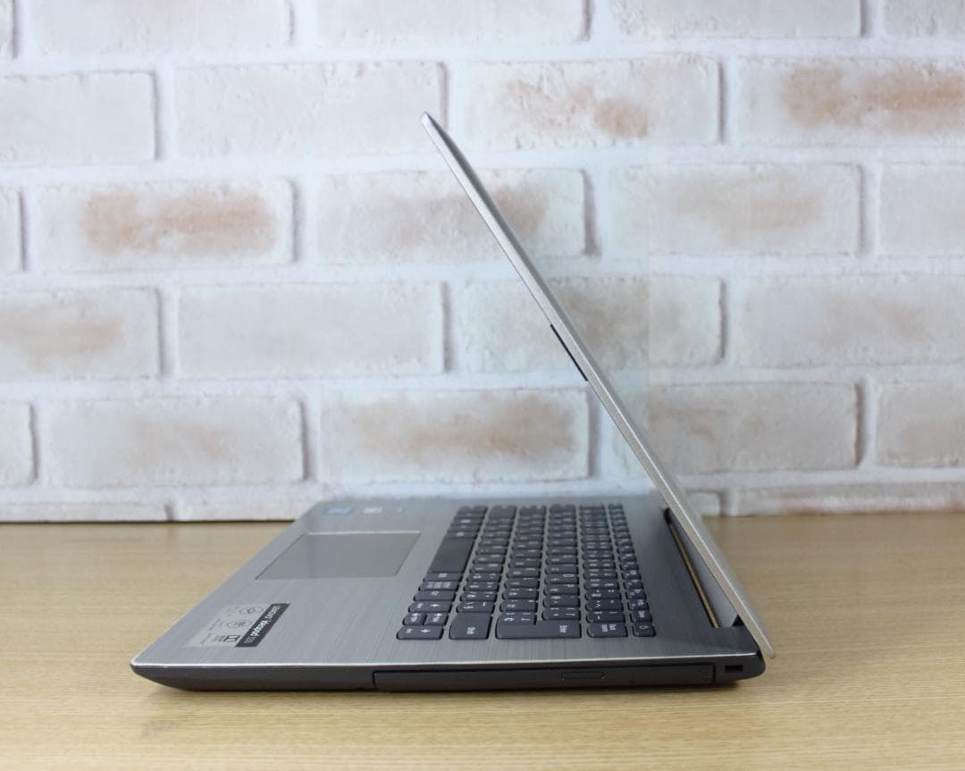 第8世代 Core i7✨SSD ノートパソコン オフィス付 Windows11 第8世代 Core i7✨SSD ノートパソコン オフィス付 Windows11