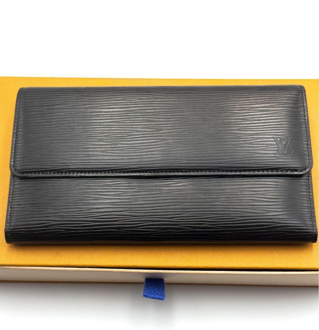 ルイヴィトン【最高級美品】エピノワールポルトフォイユインターナショナル三つ折り