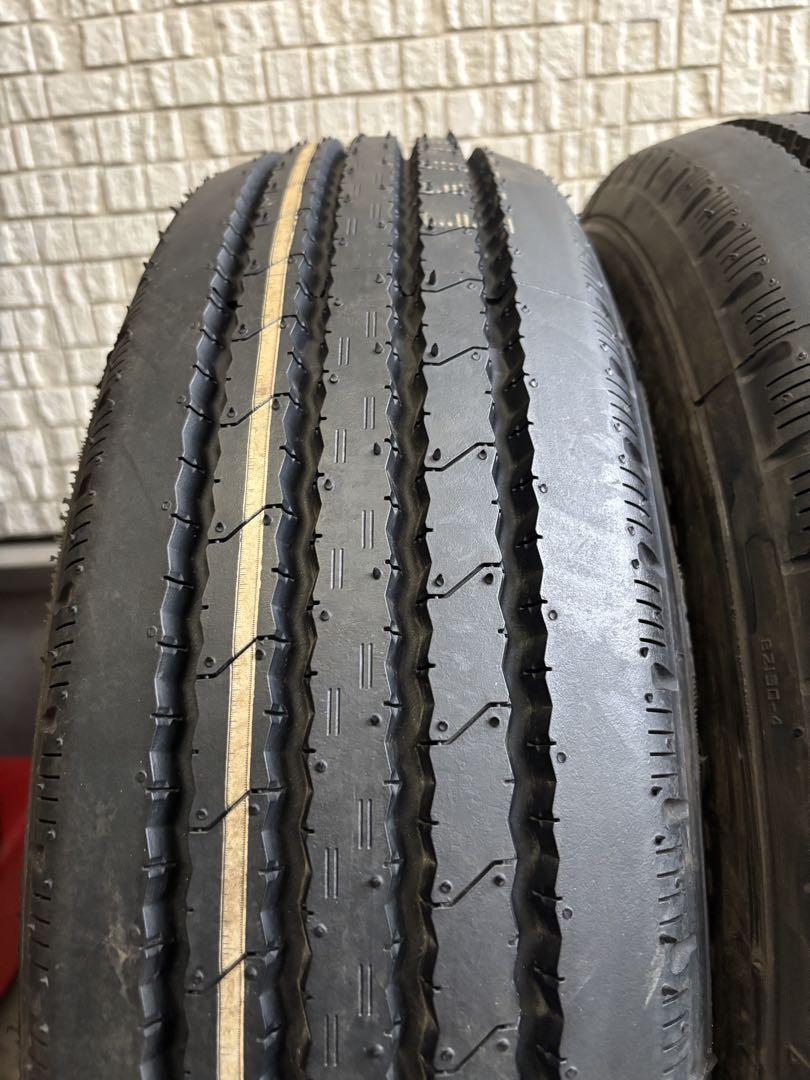 【バリ溝・国産】　205/70R16 111/109L ヨコハマ　RY108 B